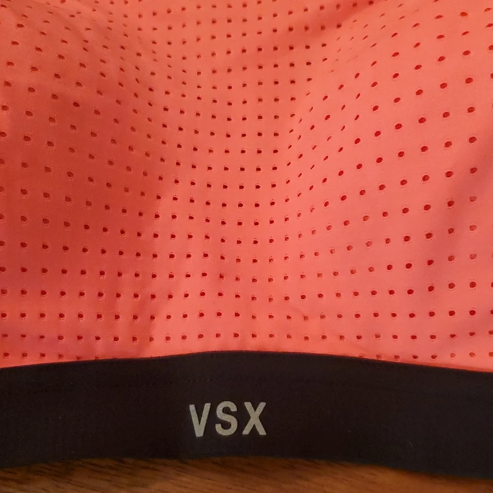 Sports bra - Picture 2 of 5